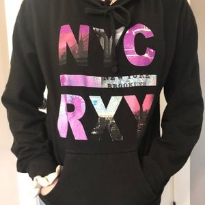NYC ROXY SWEATSHIRT- Size: Womens XSmall